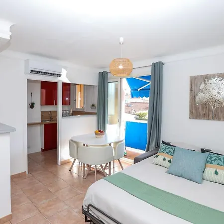 Apartment Le Provencale : Plages, Balcon, Clim Vallauris