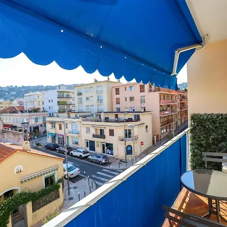 Le Provencale : Plages, Balcon, Clim Apartment